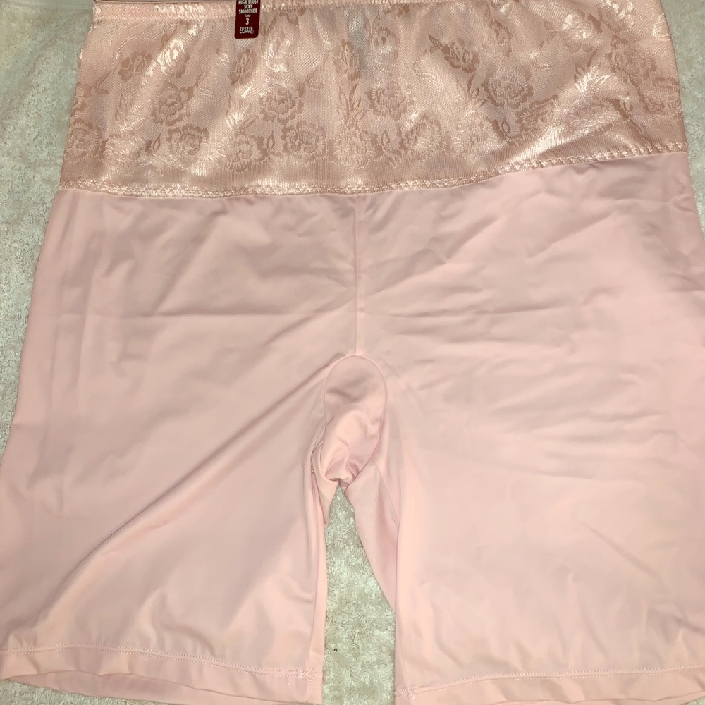 Torrid NWT High waist smoother short